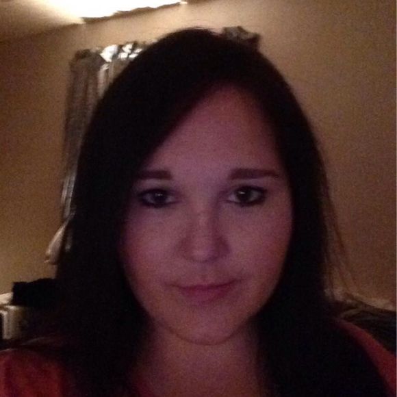 Meet your Posher, Christine - Picture 1 of 1